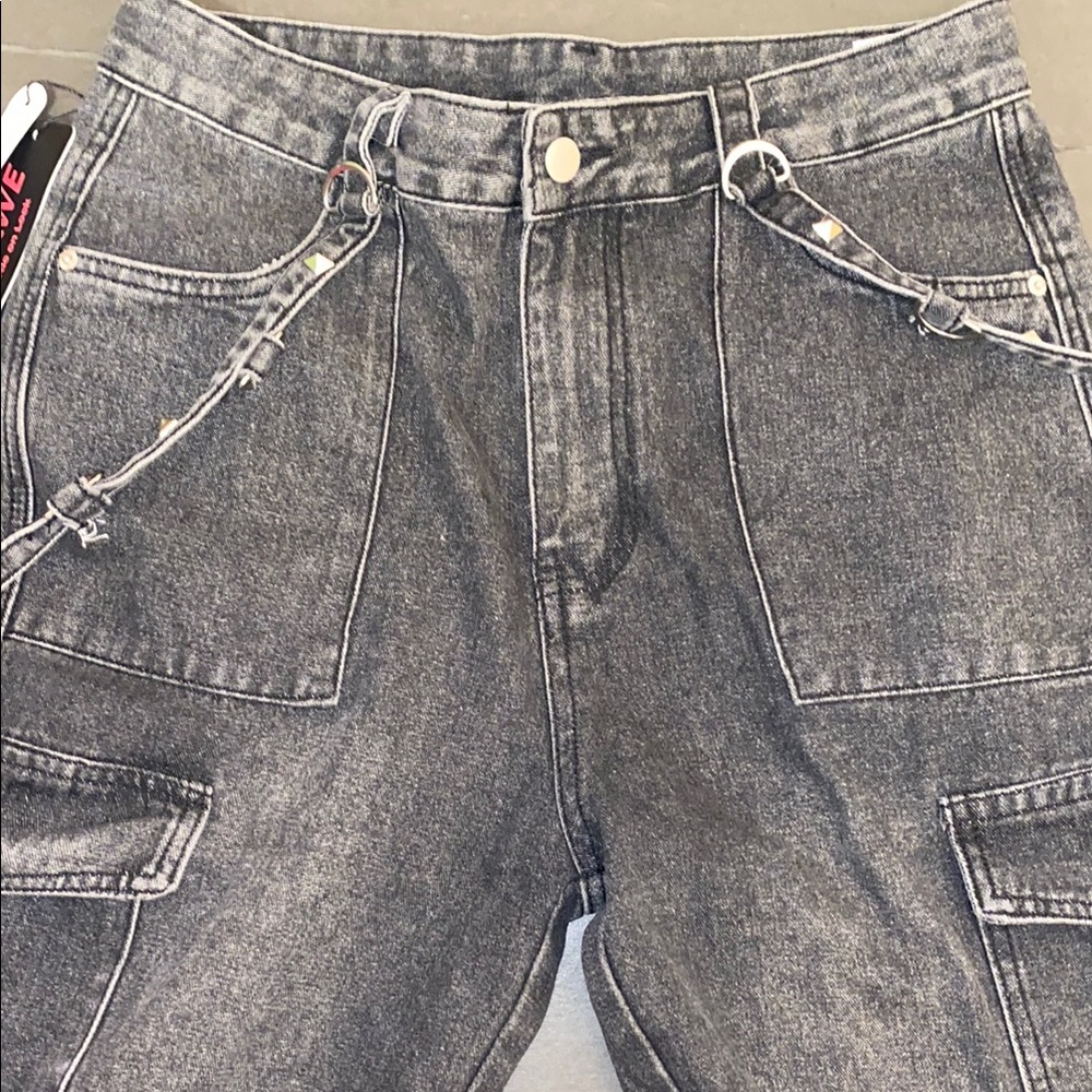 ROMWE Large Grunge Punk Solid Strap Detail Cargo Boy Friend Jeans, School - Picture 12 of 14